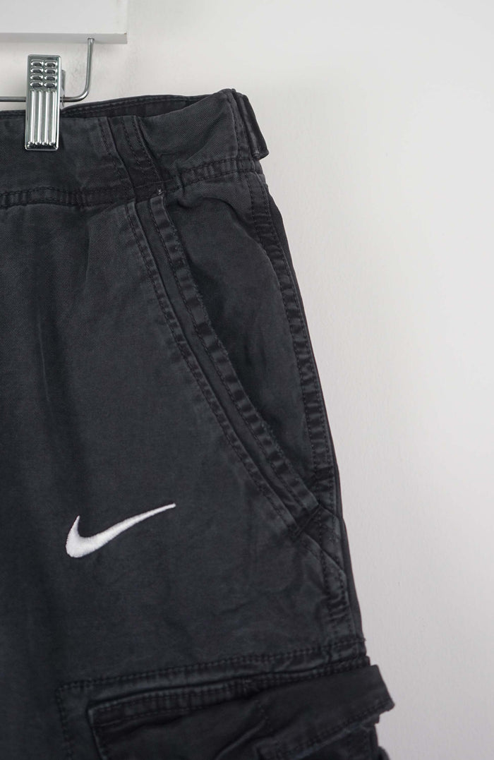 VINTAGE REWORK CARGO SHORTS W38