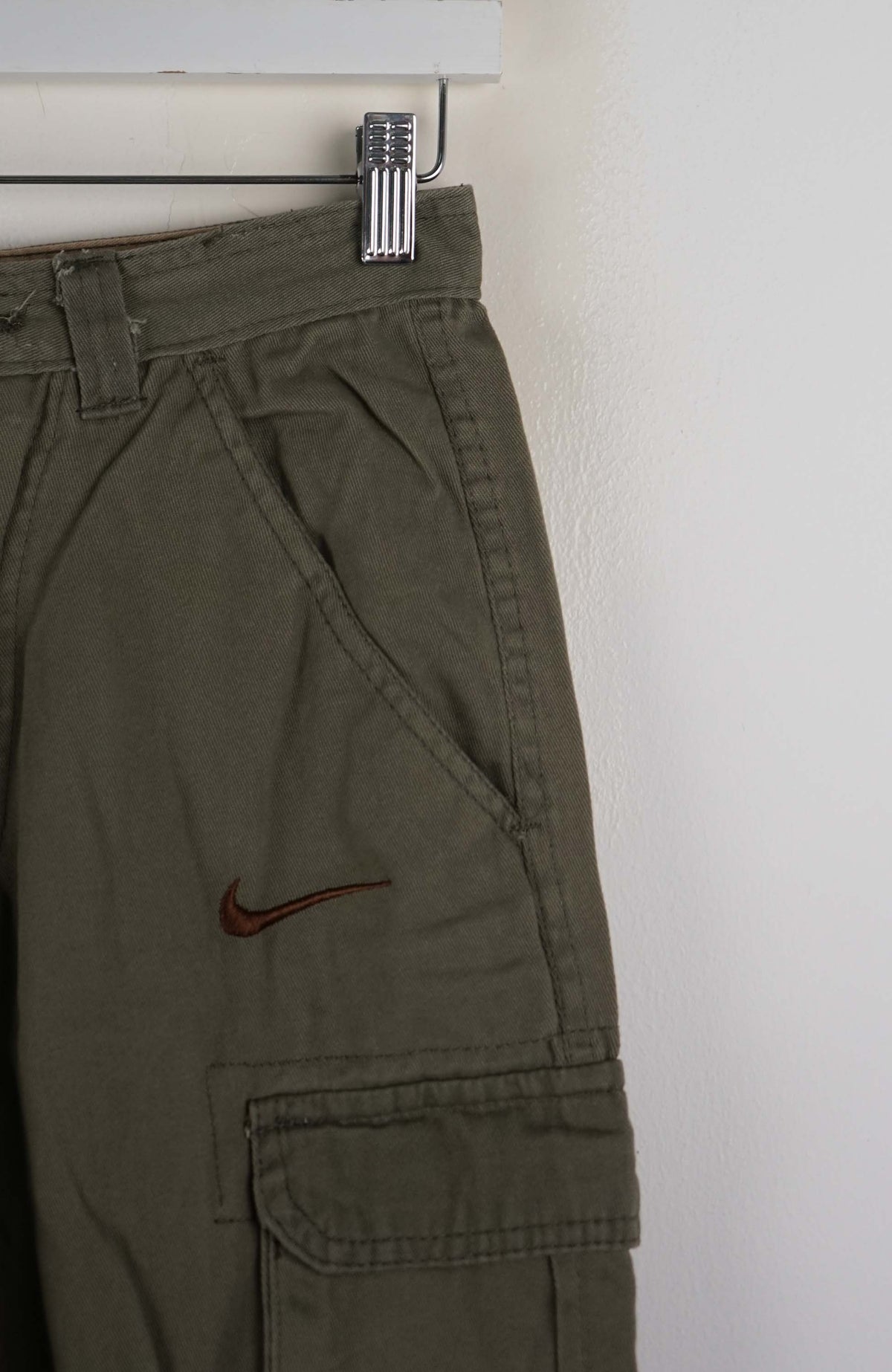 VINTAGE REWORK CARGO SHORTS W26