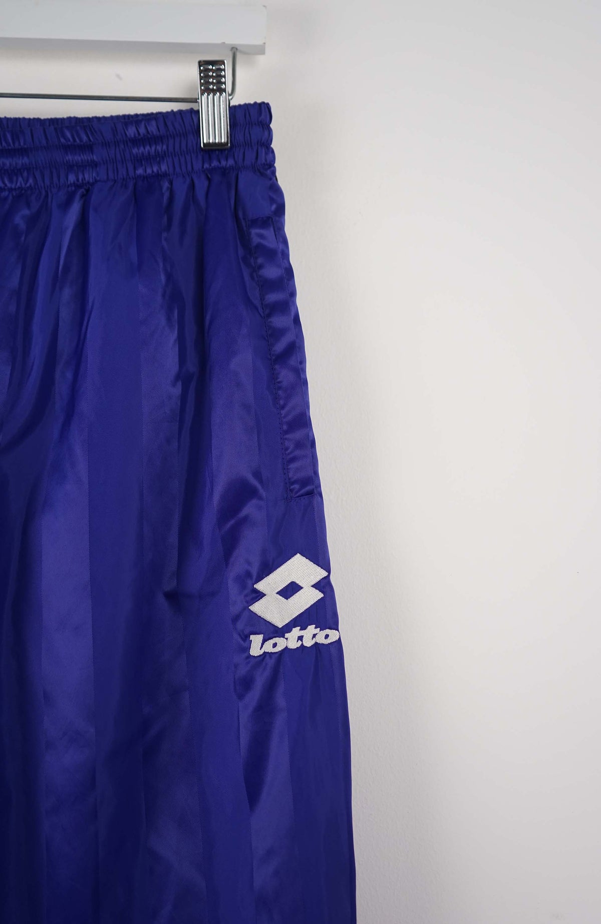 VINTAGE LOTTO TRACK PANTS (M)