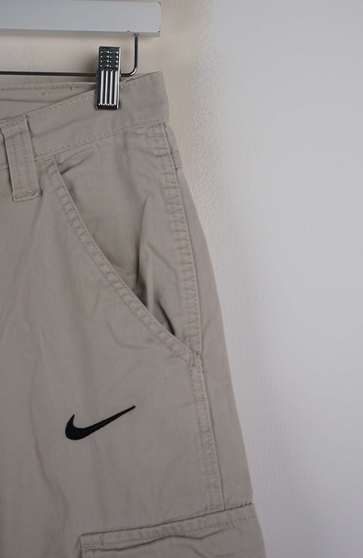 VINTAGE REWORK CARGO SHORTS W28