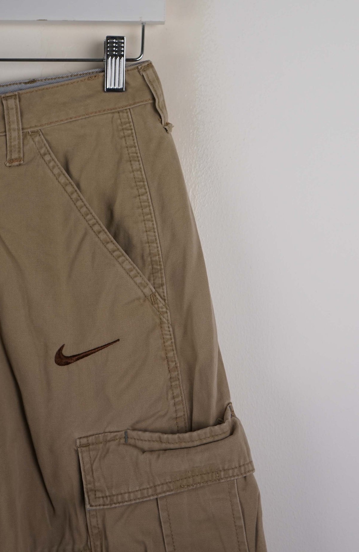 VINTAGE REWORK CARGO SHORTS W28