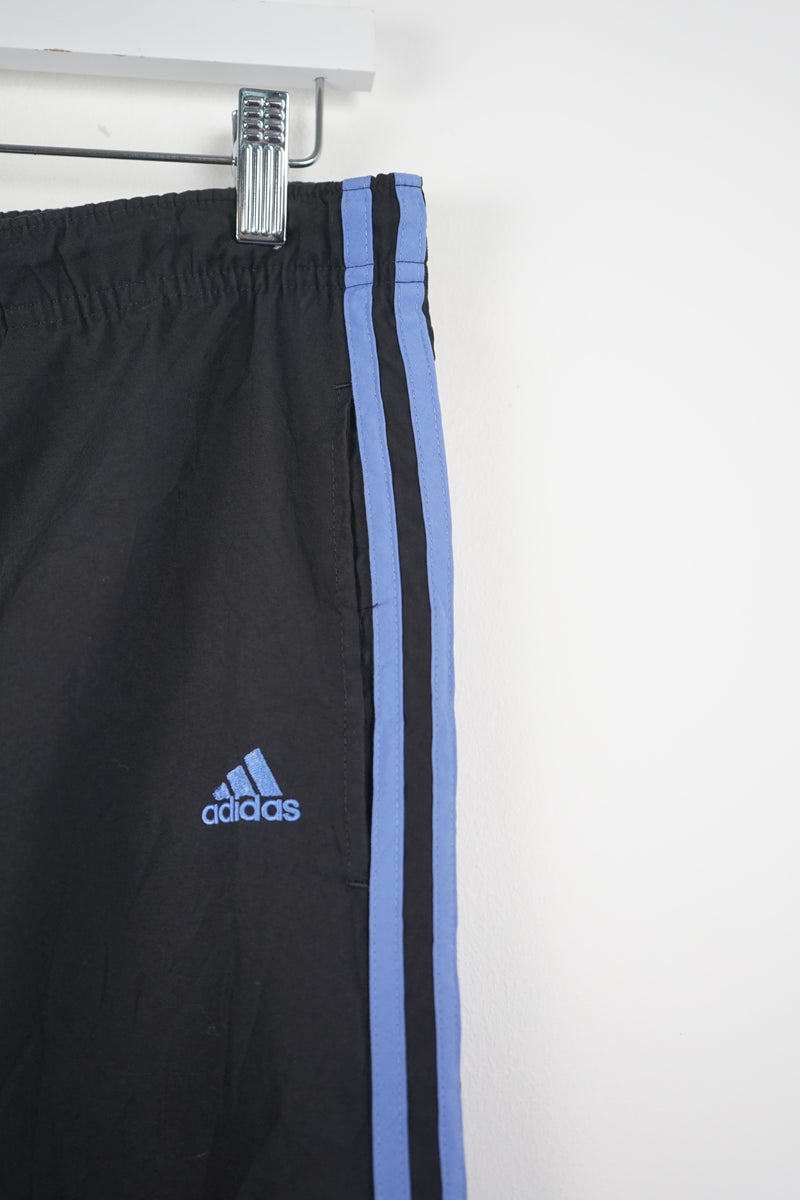 VINTAGE ADIDAS TRACK PANTS (XL)