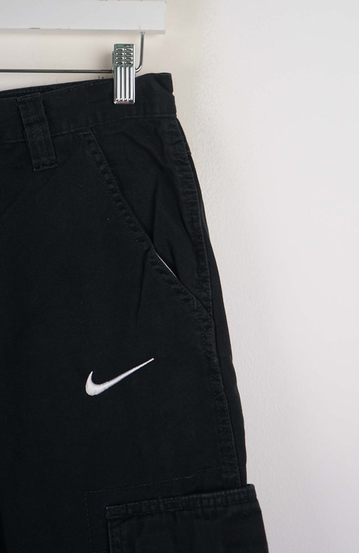 VINTAGE REWORK CARGO SHORTS W30