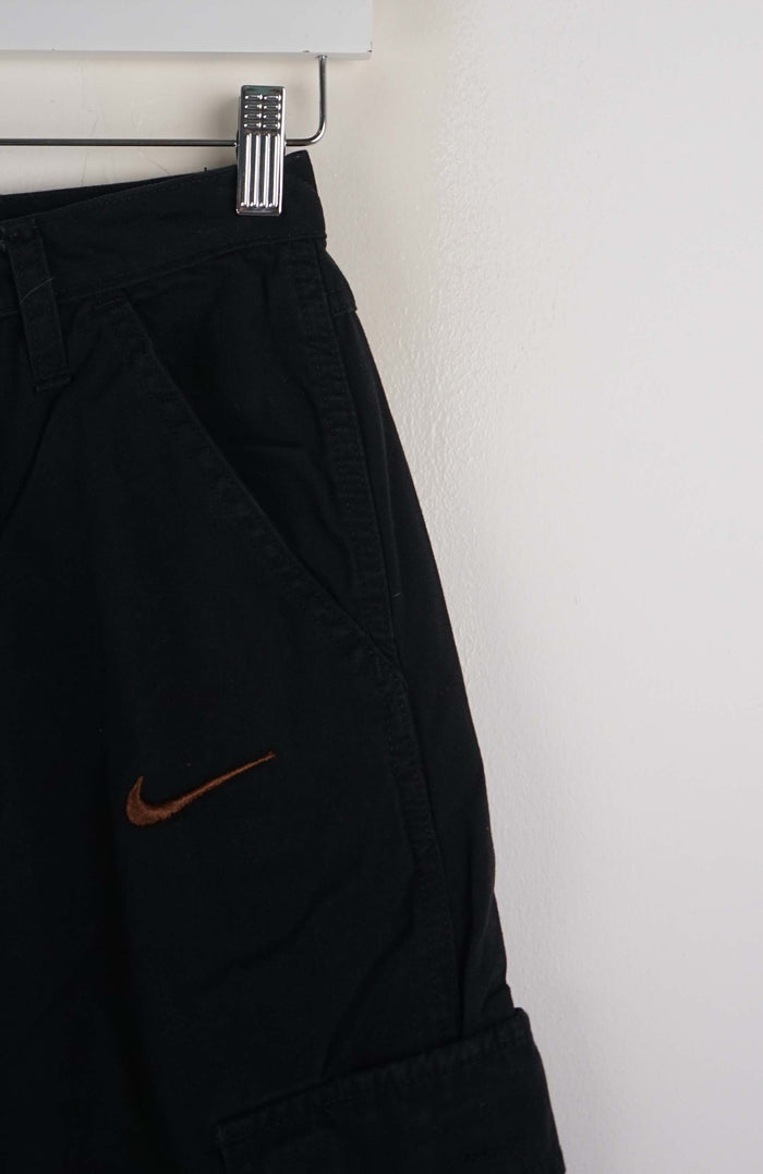 VINTAGE REWORK CARGO SHORTS W24