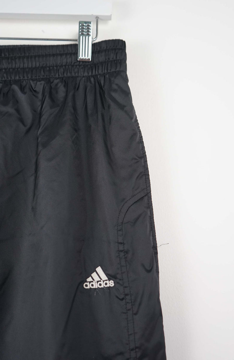 VINTAGE ADIDAS TRACK PANTS (L)