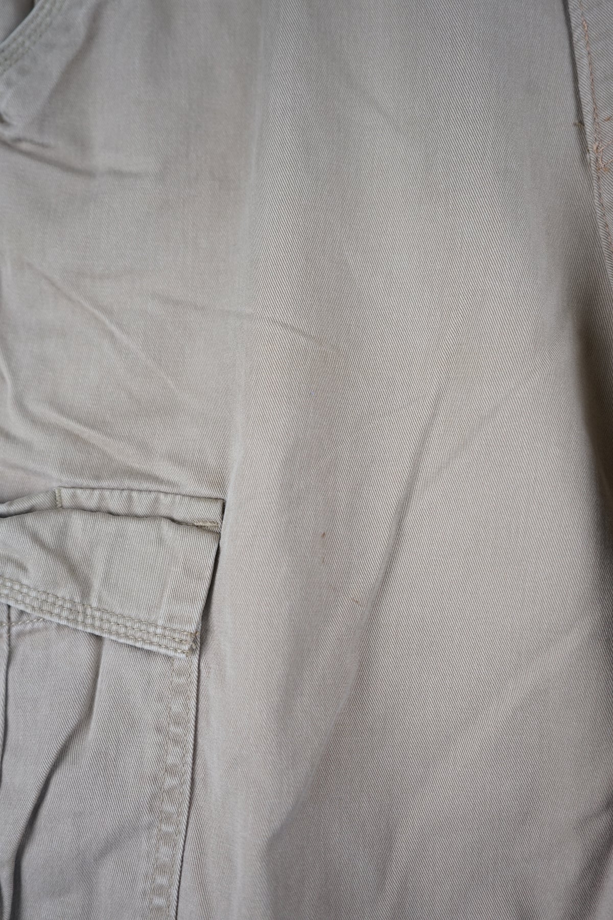 VINTAGE REWORK CARGO SHORTS W28
