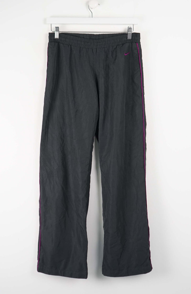 VINTAGE NIKE TRACK PANTS (M)