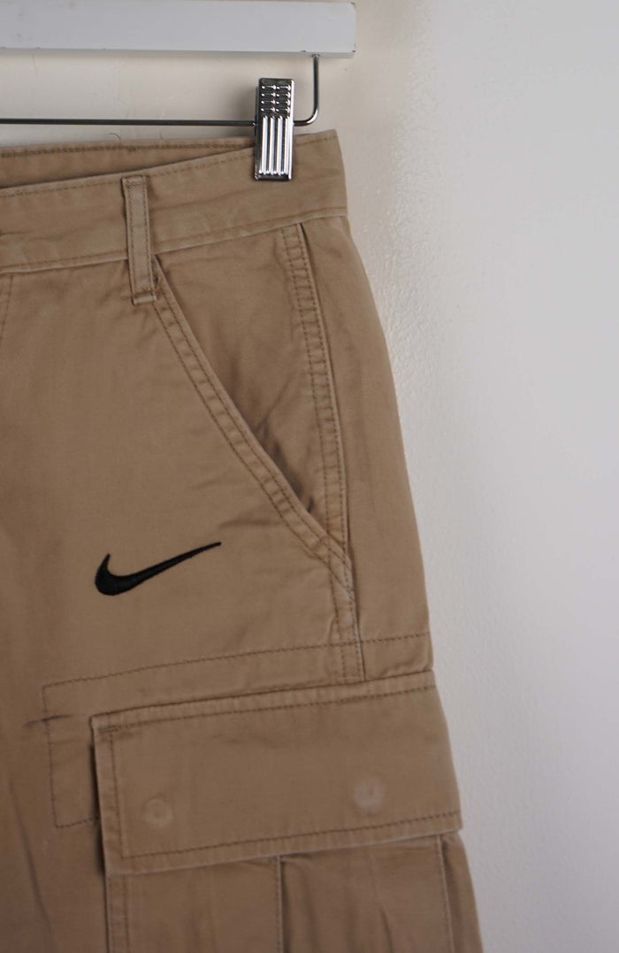 VINTAGE REWORK CARGO SHORTS W28