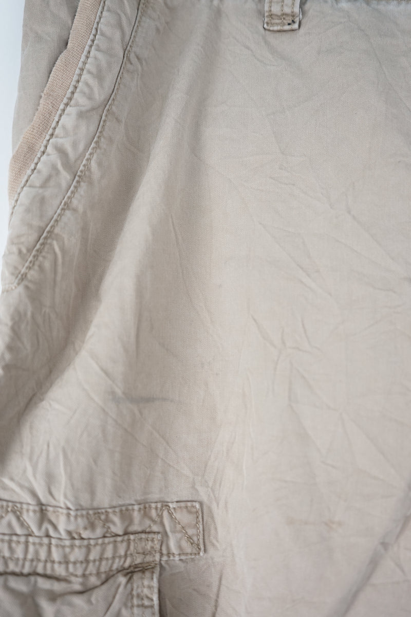 VINTAGE QUIKSILVER CARGO SHORTS W36