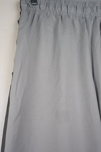 VINTAGE NIKE TRACK PANTS (M)