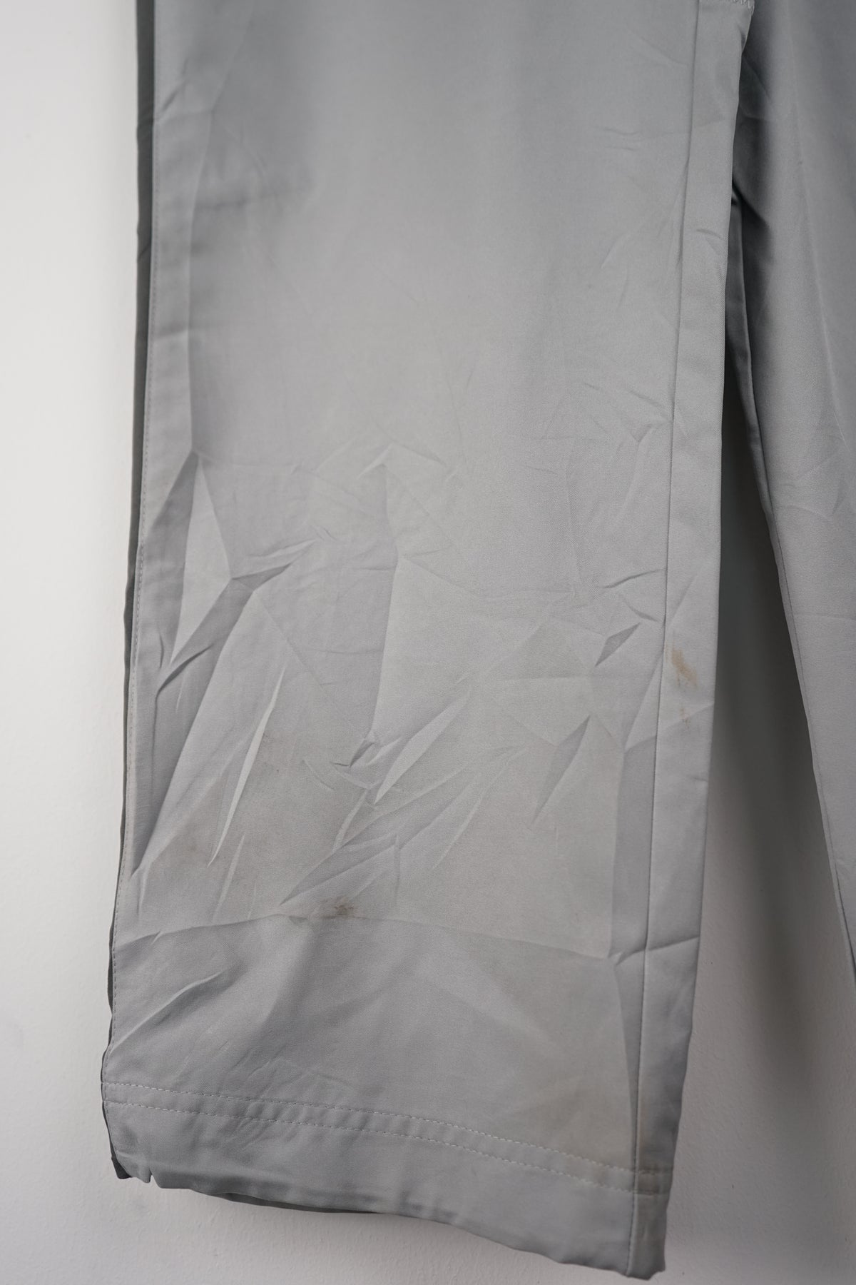 VINTAGE NIKE TRACK PANTS (M)