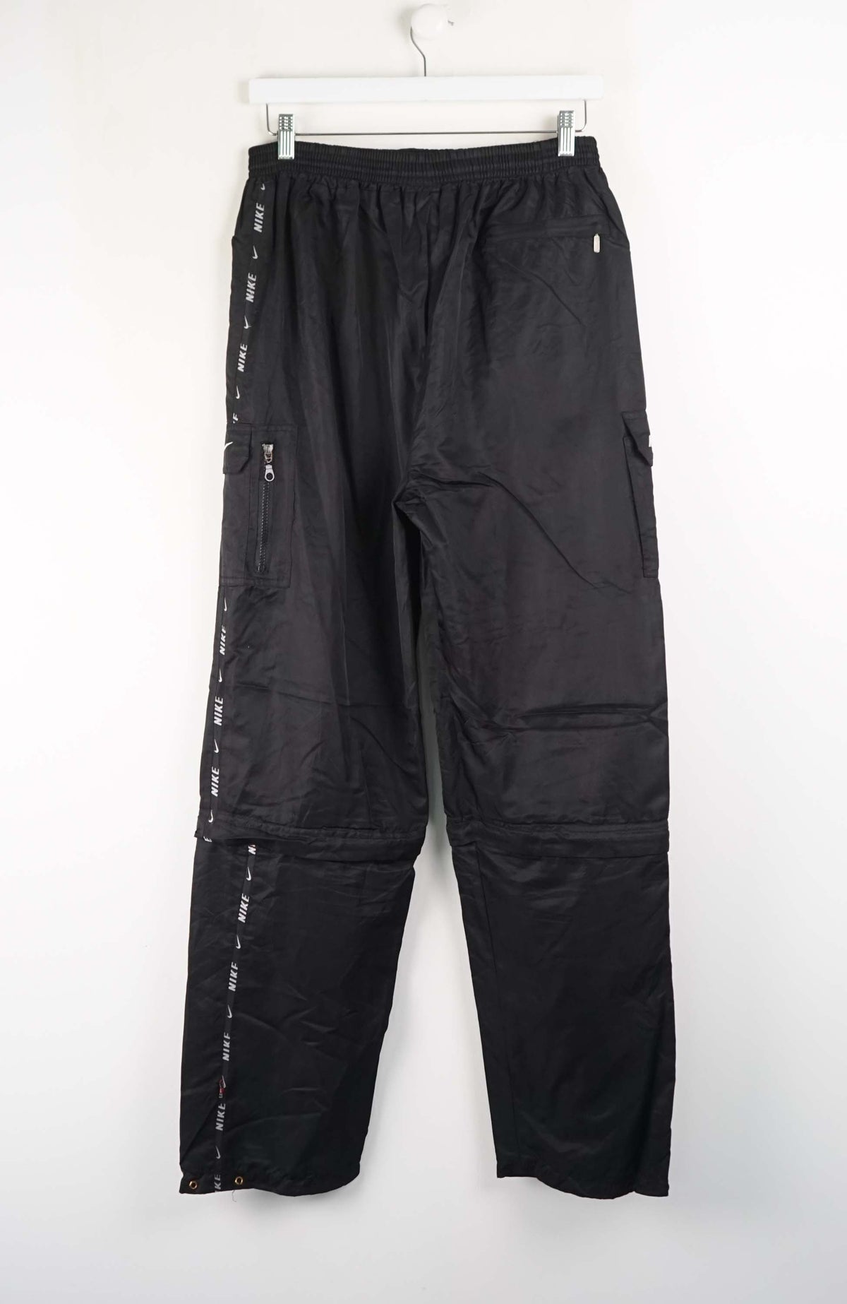 VINTAGE NIKE TRACK PANTS (M)