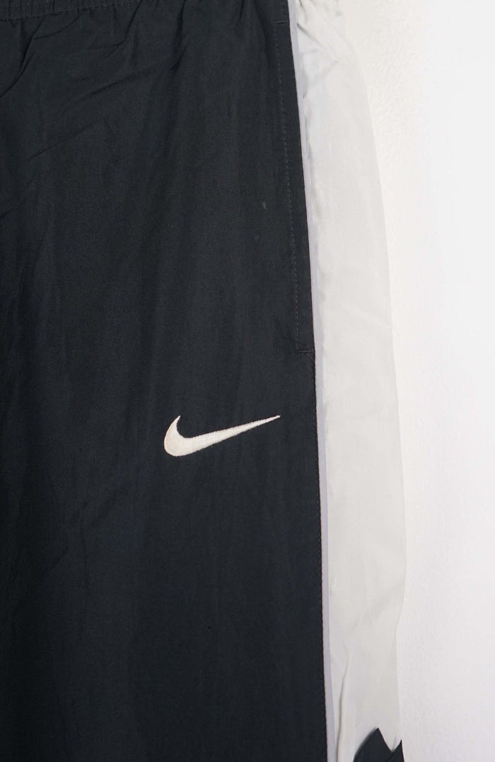 VINTAGE NIKE TRACK PANTS (M)