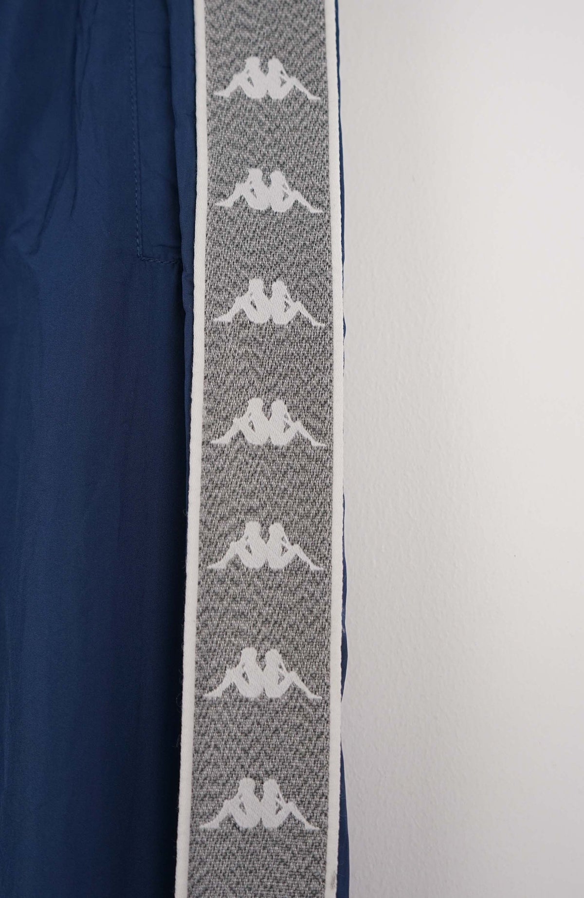 VINTAGE KAPPA TRACK PANTS (L)