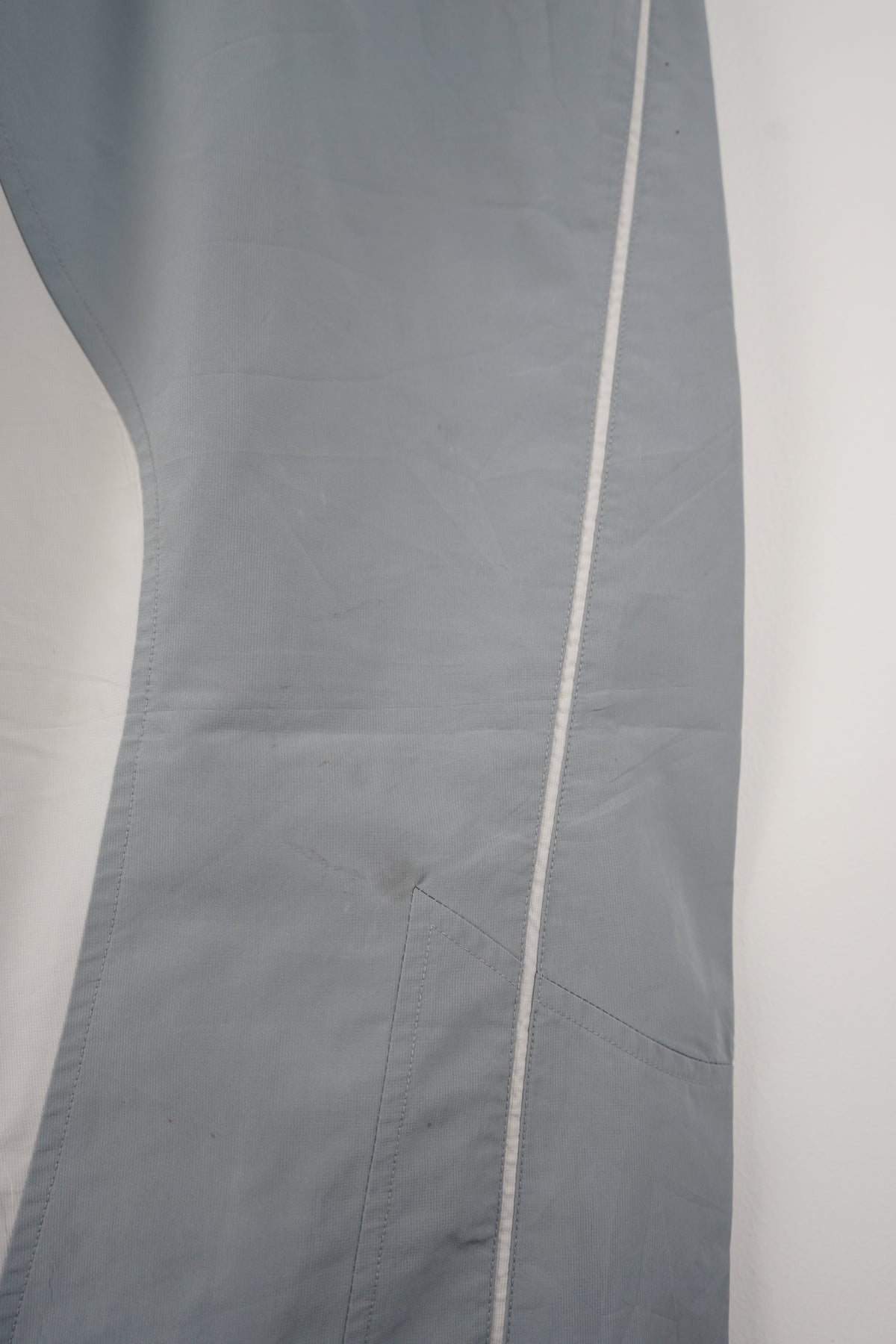 VINTAGE ADIDAS TRACK PANTS (M)
