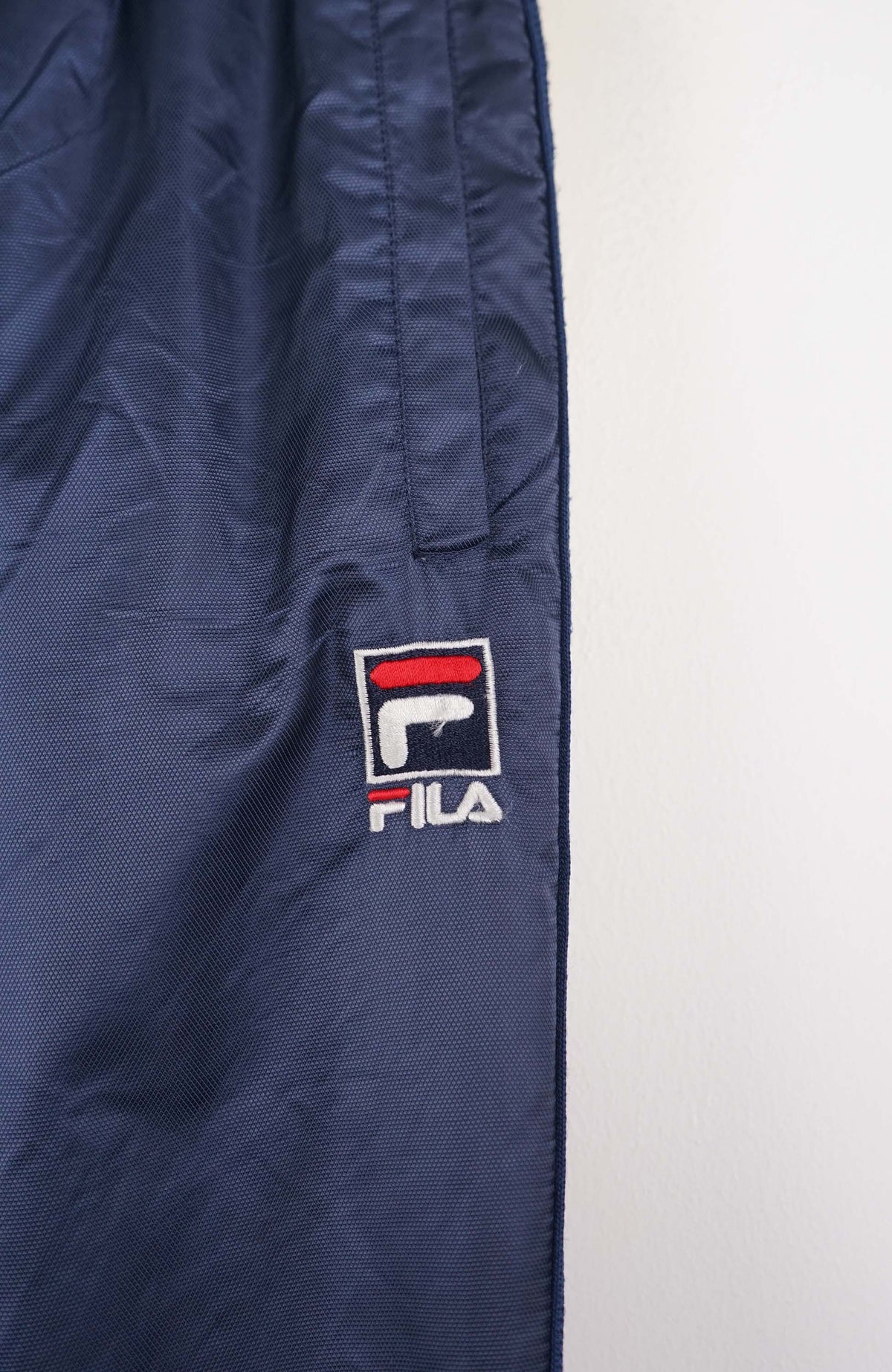 VINTAGE FILA TRACK PANTS (S)