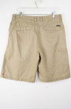 VINTAGE QUIKSILVER CARGO SHORTS W38