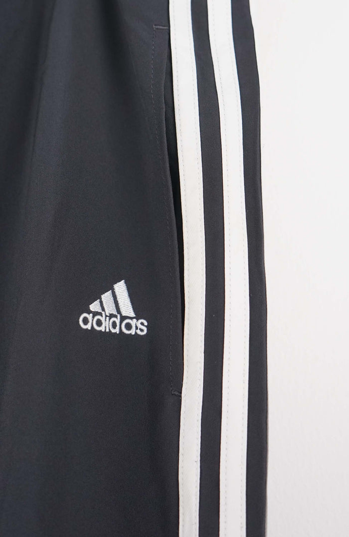 VINTAGE ADIDAS TRACK PANTS (XXL)