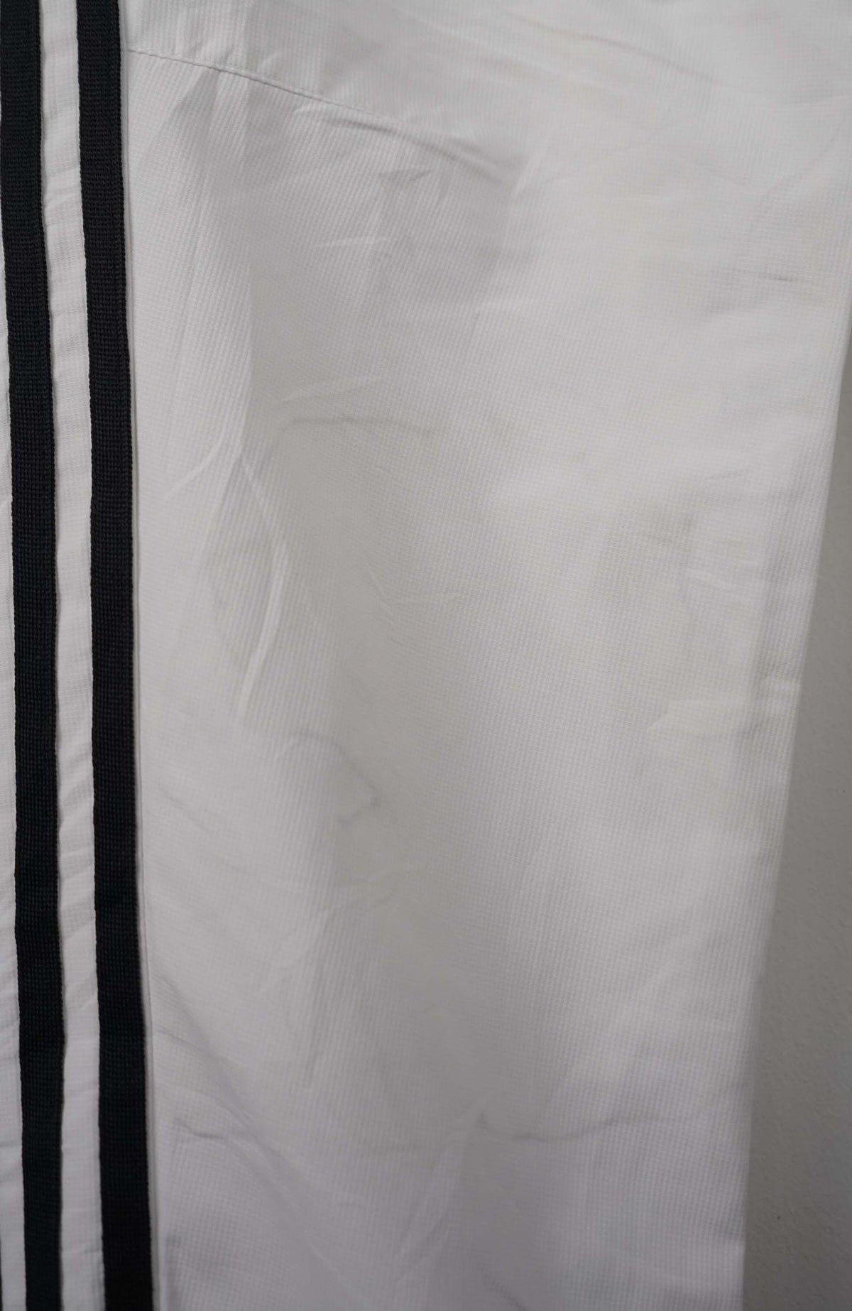 VINTAGE ADIDAS TRACK PANTS (L)