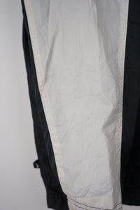 VINTAGE NIKE BASKETBALL WINDBREAKER (XXL)