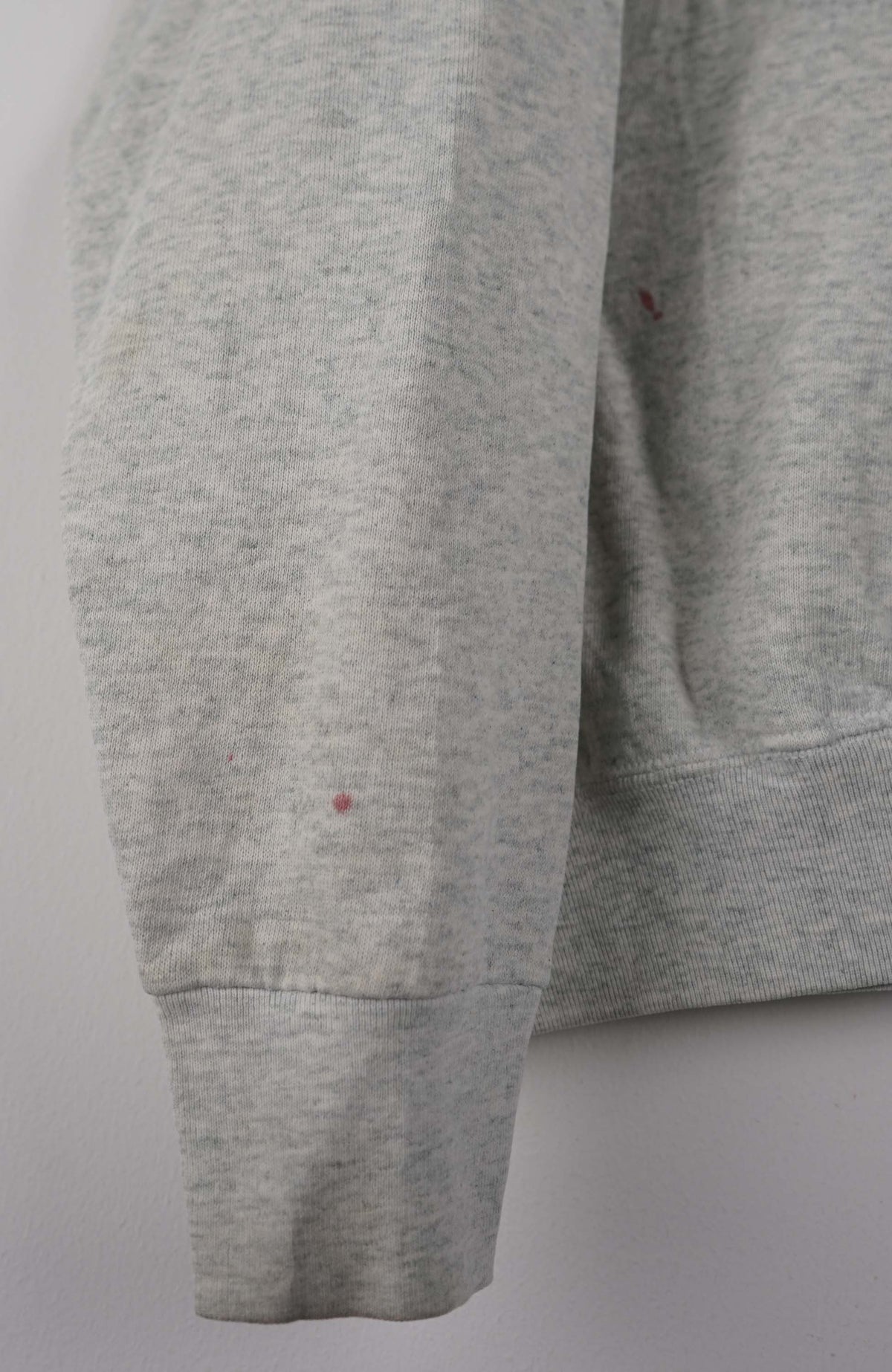 VINTAGE MICKEY MOUSE SWEATER (S)