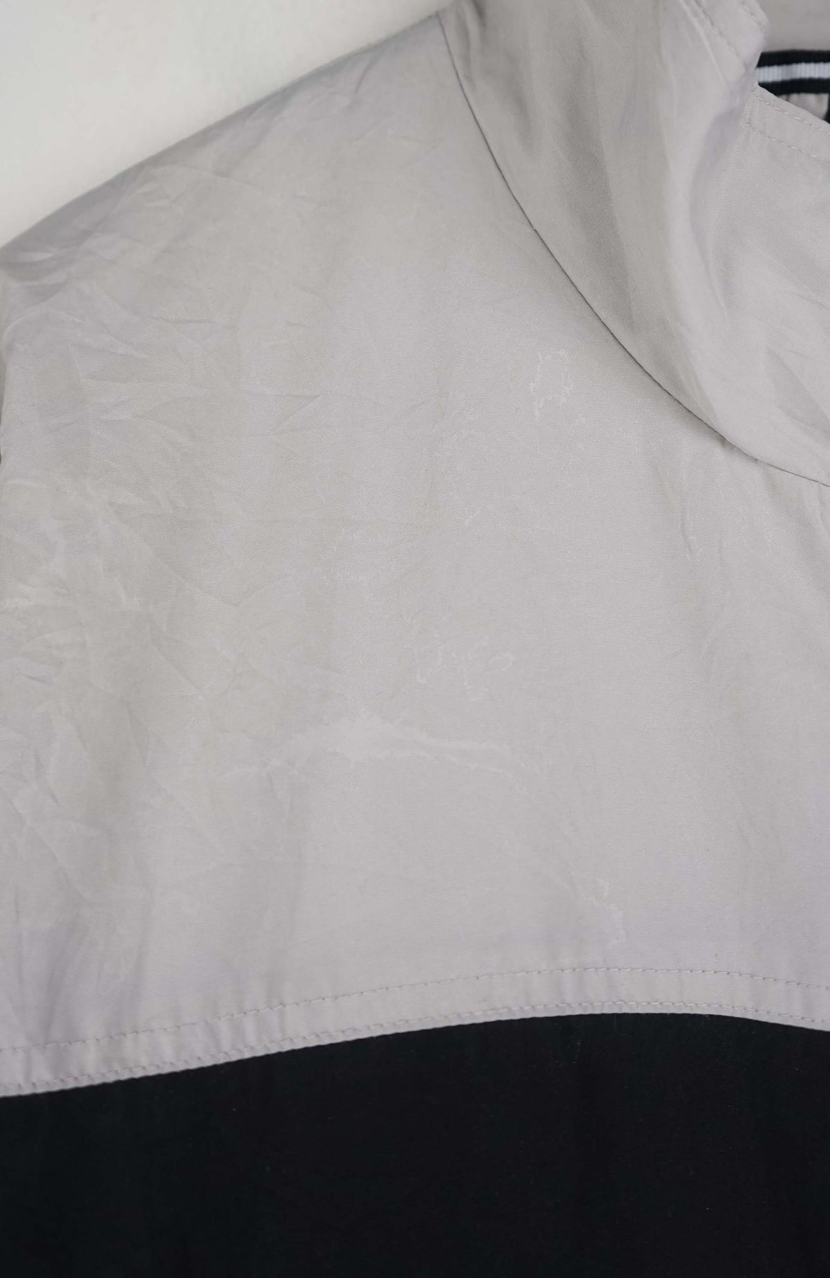 VINTAGE WILSON WINDBREAKER (XL)
