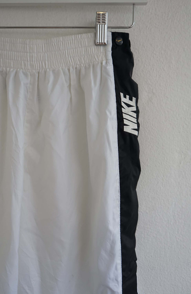 VINTAGE NIKE SNAP TRACK PANTS (M)