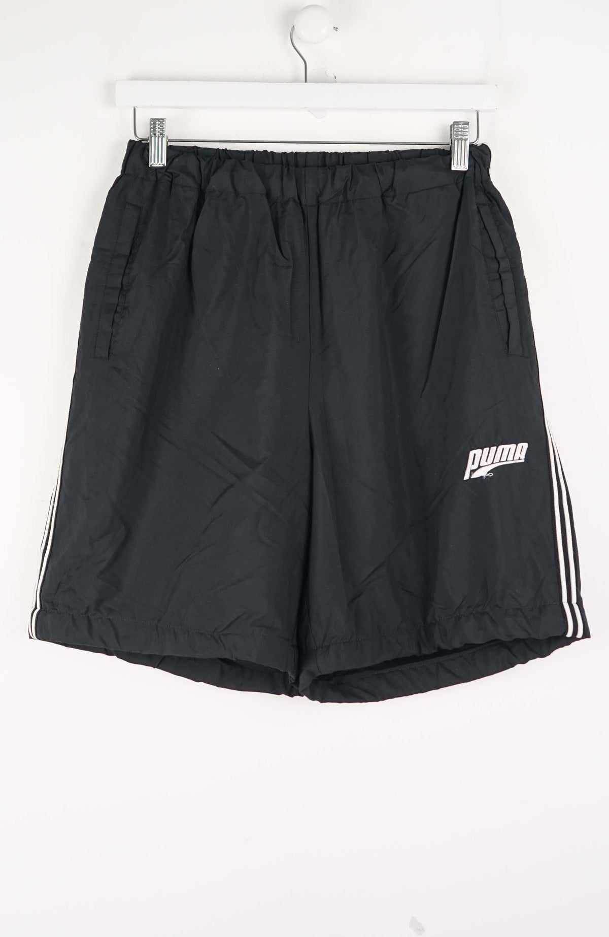 VINTAGE PUMA TRACK PANT SHORTS (S)