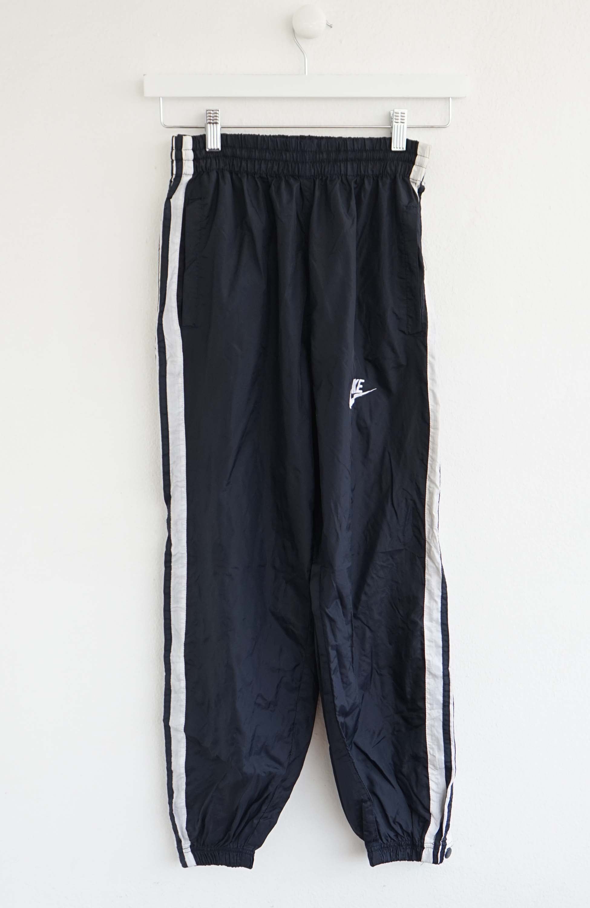 Nike track pants xs new arrivals