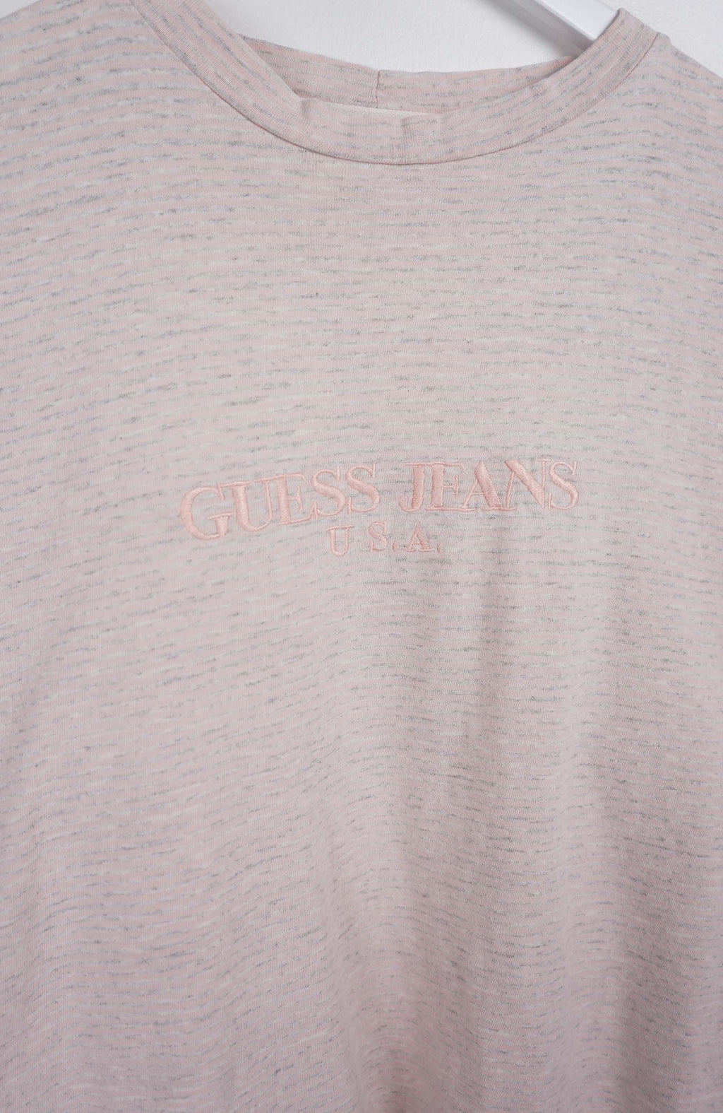 VINTAGE GUESS T-SHIRT (S)