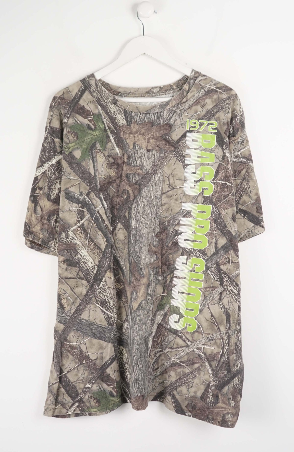 VINTAGE BASS PRO SHOPS REAL TREE T-SHIRT (XXL)