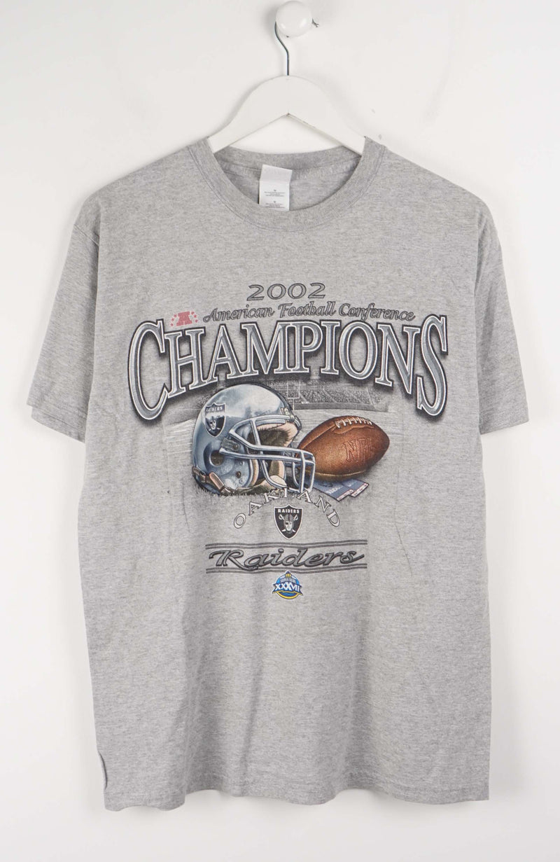VINTAGE 2002 AMERICAN FOOTBALL CONFERENCE OAKLAND RAIDERS T-SHIRT (M)