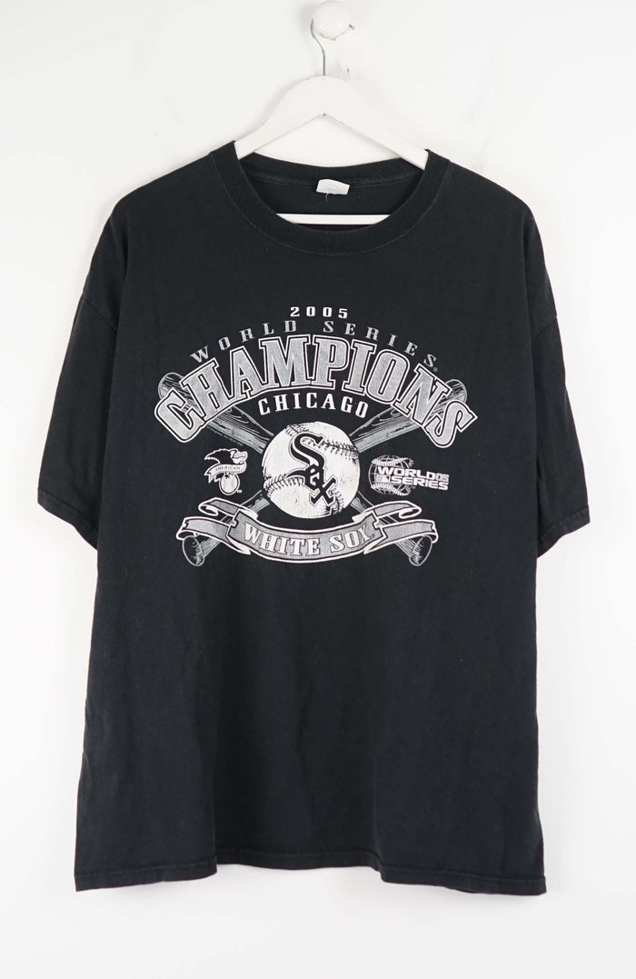 VINTAGE 2005 WORLD SERIES CHAMPIONS CHICAGO BLACK SOX T-SHIRT (XL)