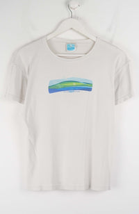VINTAGE 2010 XXI OLYMPIC WINTER GAMES T-SHIRT (XS)
