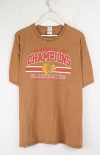 VINTAGE STANLEY CUP CHAMPIONS BLACKHAWKS T-SHIRT (L)