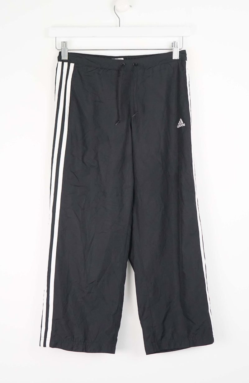 VINTAGE ADIDAS 3/4 TRACK PANTS (S)