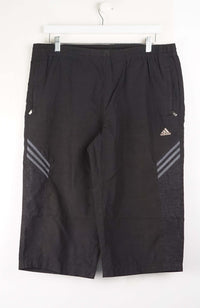 VINTAGE ADIDAS 3/4 TRACK PANT SHORTS (L)