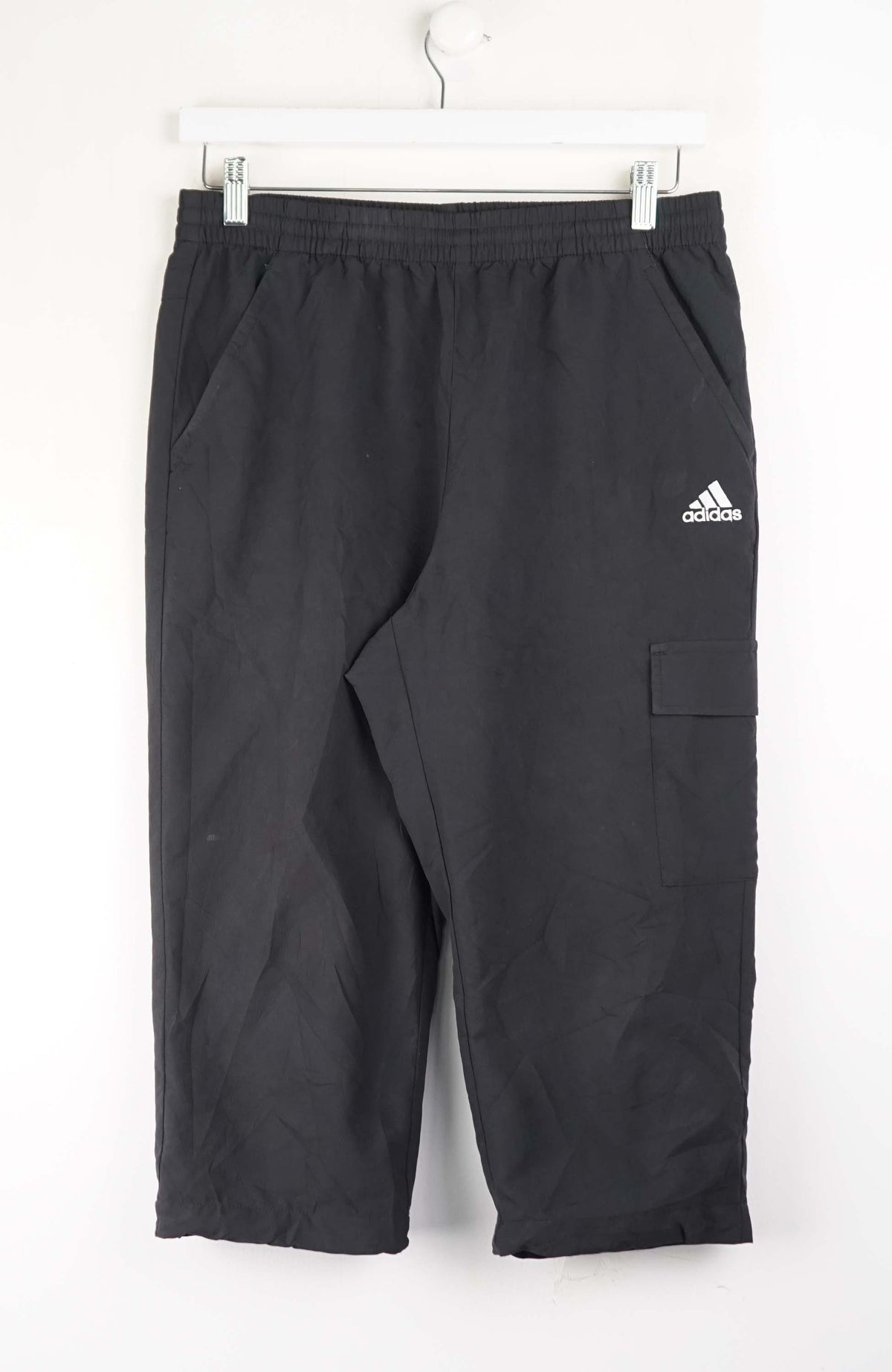 VINTAGE ADIDAS 3/4 TRACK PANT SHORTS (M)