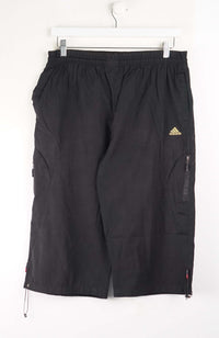 VINTAGE ADIDAS 3/4 TRACK PANT SHORTS (M)