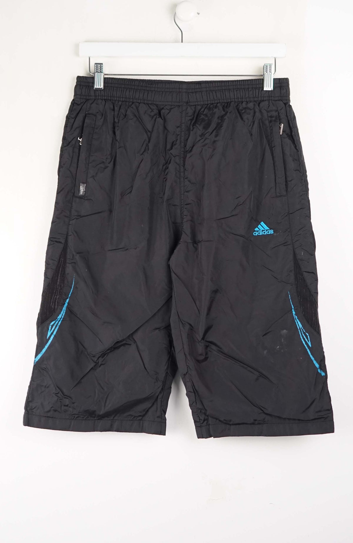VINTAGE ADIDAS TRACK PANT SHORTS (M)