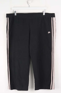 VINTAGE ADIDAS 3/4 TRACK PANT SHORTS (XXL)