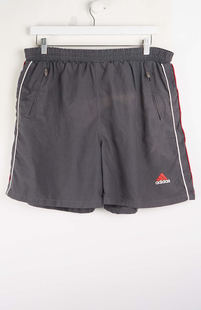 VINTAGE ADIDAS ACTIVE SHORTS W34