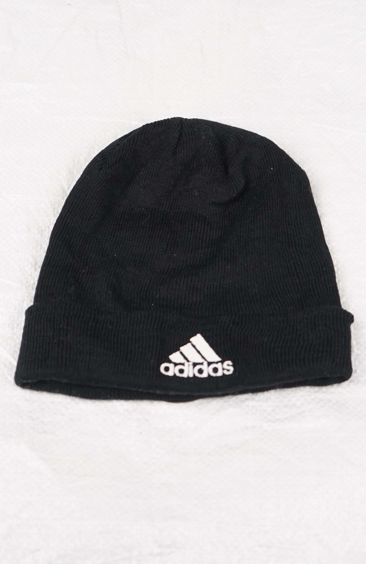 VINTAGE ADIDAS BEANIE