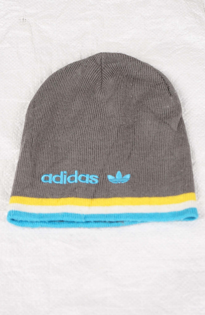 VINTAGE ADIDAS SKULL BEANIE