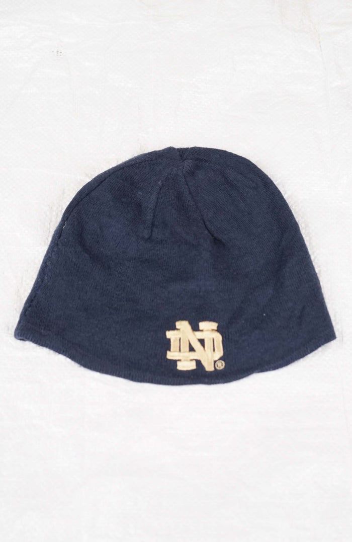 VINTAGE ADIDAS SKULL BEANIE
