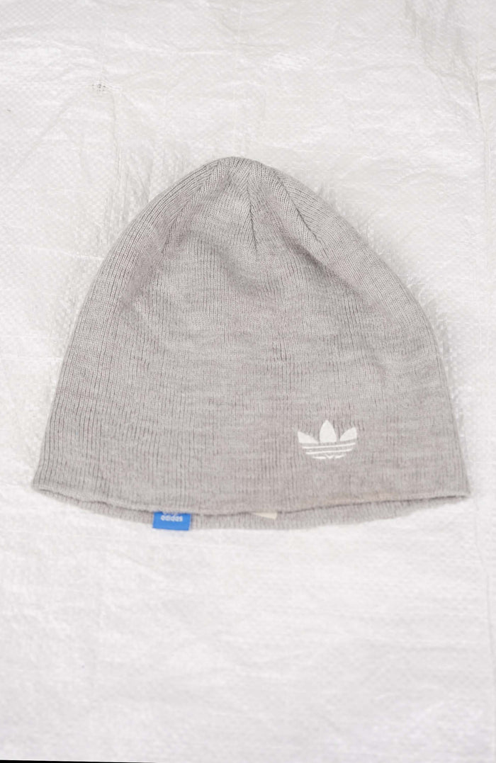 VINTAGE ADIDAS SKULL BEANIE