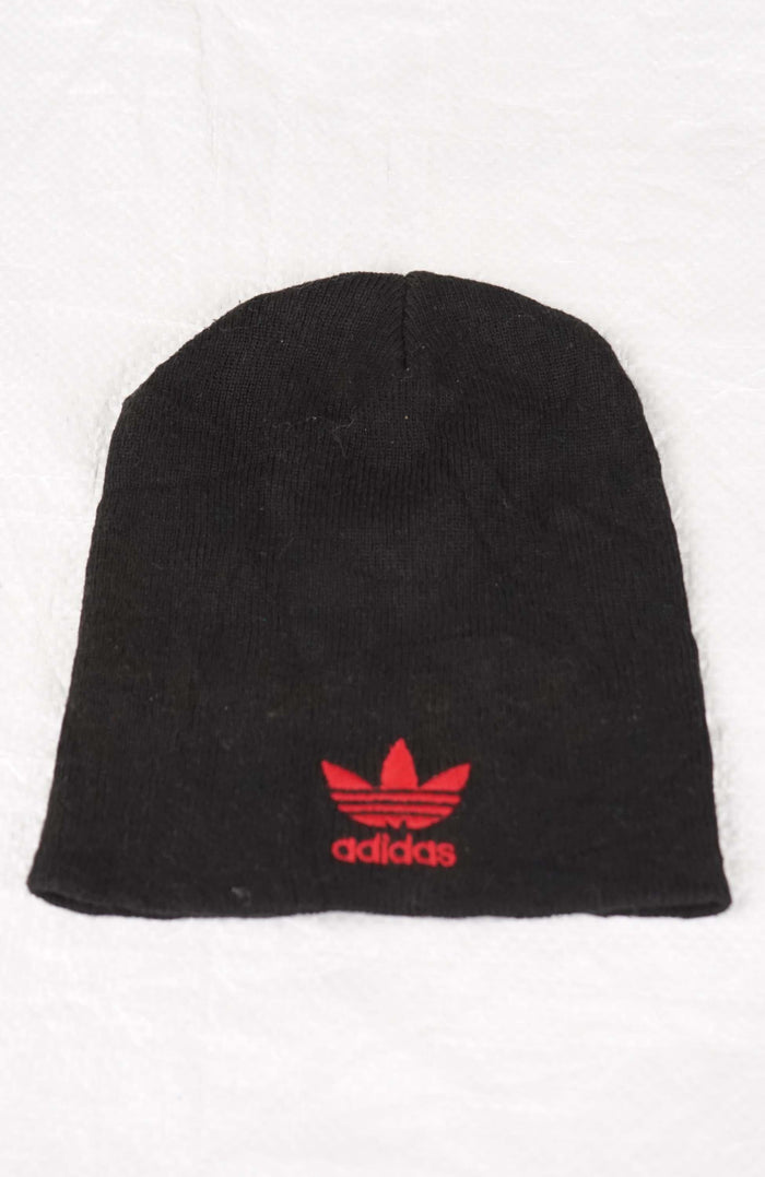 VINTAGE ADIDAS SKULL BEANIE
