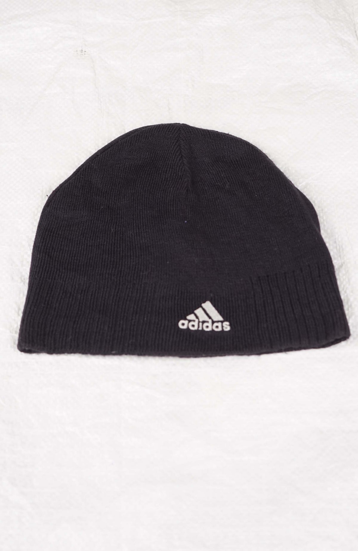 VINTAGE ADIDAS SKULL BEANIE