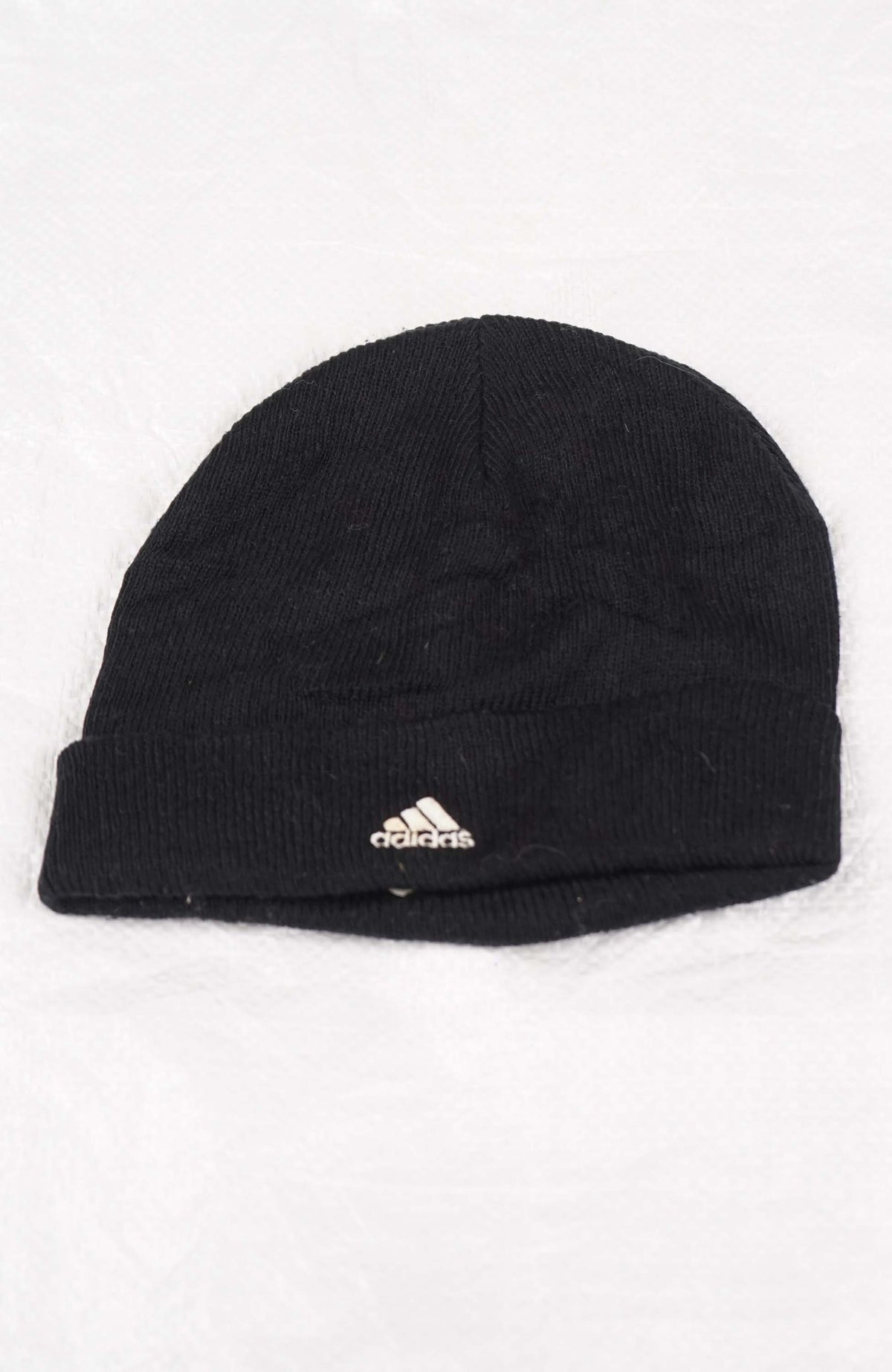 VINTAGE ADIDAS BEANIE