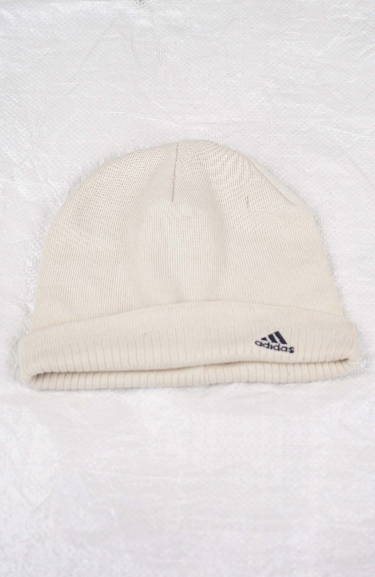 VINTAGE ADIDAS BEANIE